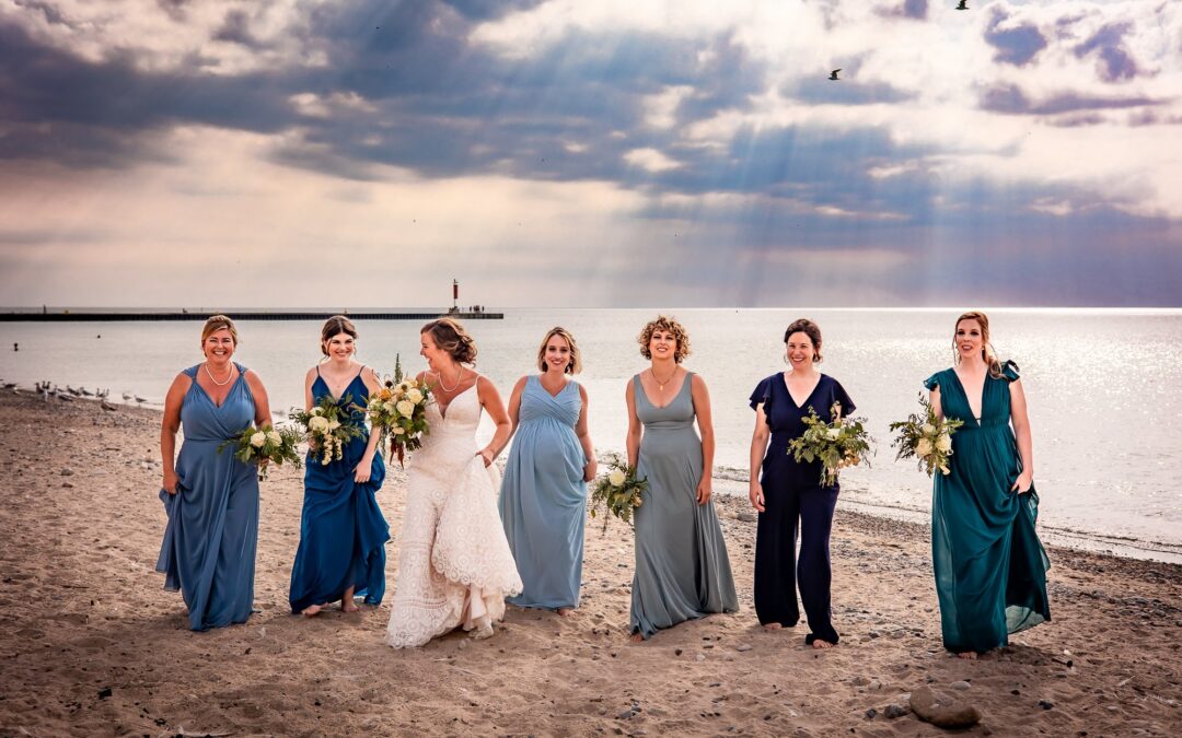 Top 10 Best Spots for Photos on Wedding Day in Toronto